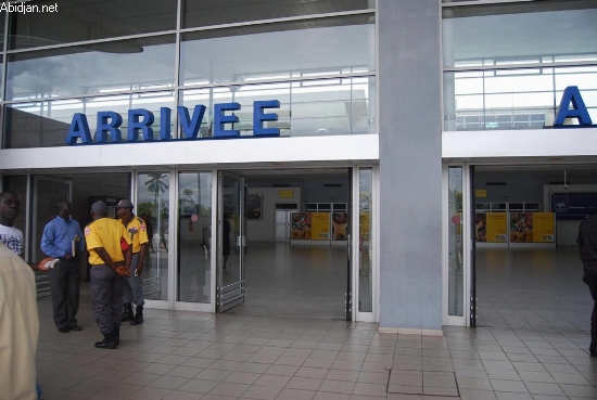 Aéroport d’Abidjan / La foudre est tombée sur la piste d’atterrissage